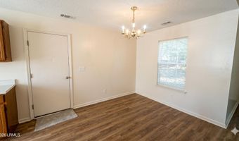 36 Le Moyne Dr, Beaufort, SC 29907