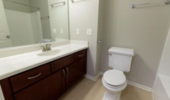 255 Fieldcrest St, Ann Arbor, MI 48103