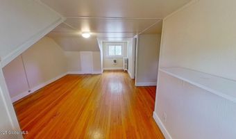 568 Park Ave Apt 2, Albany, NY 12208