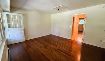 3 Arbor Dr 3, Brookfield, CT 06804
