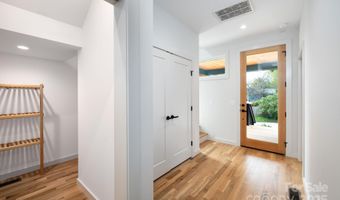 7 Montana Ave, Asheville, NC 28806