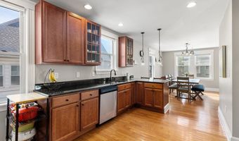 7 Harriet Ave 7, Belmont, MA 02478