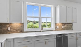125 Brown Rd, Blaine, TN 37709