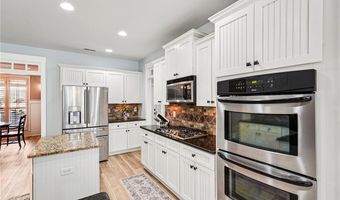 5305 Magnolia Gardens Ln NW, Acworth, GA 30101