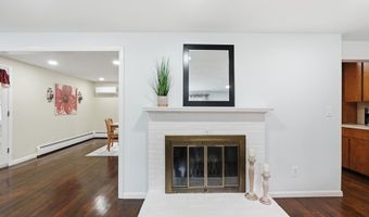 7 Cherry Ridge Rd, Acton, MA 01720