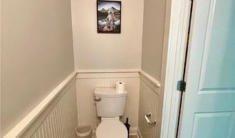 1035 Barnett Shoals Rd 528, Athens, GA 30605