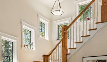 1026 Essex St, Bangor, ME 04401