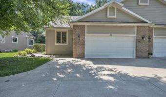211 Emerald Meadows Dr, Arnolds Park, IA 51331