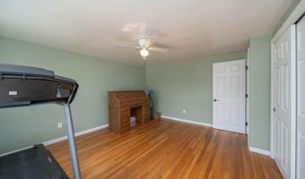 130 Austin Rd, North Kingstown, RI 02852