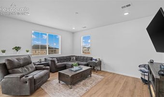 24770 E 39th Ave, Aurora, CO 80019