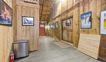 908 Old Franconia Rd, Bethlehem, NH 03574