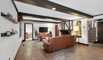 157 EDGEWOOD Dr, Ambler, PA 19002