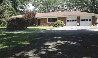 53 Teas St, Andrews, NC 28901