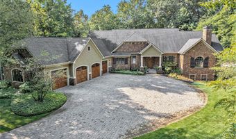 4850 Catamount Trl NE, Ada, MI 49301