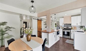14204 Tehachapi Rd, Apple Valley, CA 92307