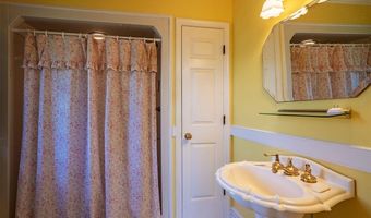 7230 PLANK Rd, Afton, VA 22940