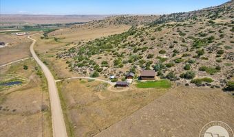 618 Grove Creek Rd, Absarokee, MT 59001