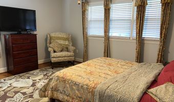 910 Wildwood Rd, Aiken, SC 29801