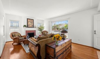 3535 Jewell St, San Diego, CA 92109