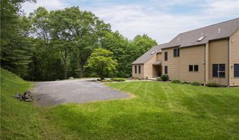 71 Phillips Ln, Glocester, RI 02814