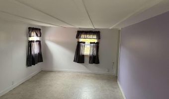15 Daniels Rd W, Albany, VT 05845