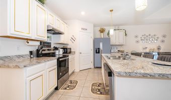807 Auburn Grove Ct, Auburndale, FL 33823