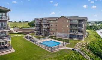 570 Linden Dr 316, Arnolds Park, IA 51331