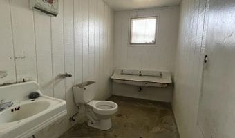 17059 Myrtle Ave, Huron, CA 93234