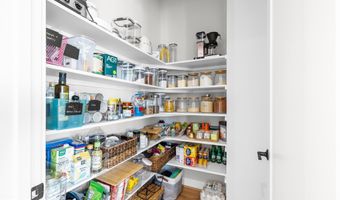 9750 WINDFLOWER Way, Bethesda, MD 20817