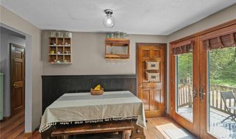 620 Buck Hill Rd, Burrillville, RI 02859