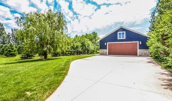 2405 NW 16th Ave, Aberdeen, SD 57401