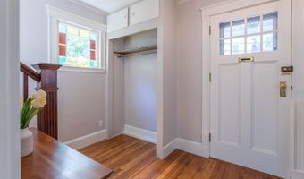 10 Agawam St, Boston, MA 02122