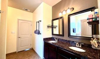 1821 Denise Dr, Carlsbad, NM 88220