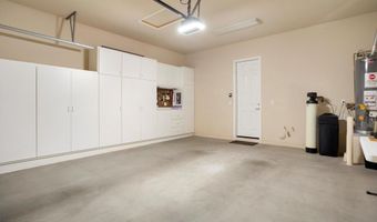 27068 W YUKON Dr, Buckeye, AZ 85396