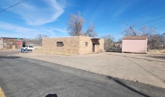 435 Park Ave, Ash Fork, AZ 86320