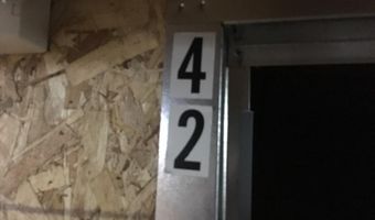 569 Hammond St, Bangor, ME 04401