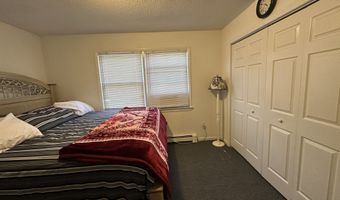409 Pond St, Bridgeport, CT 06606