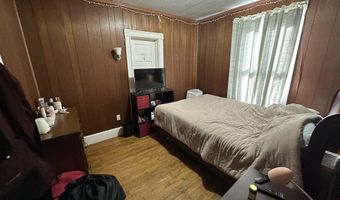 16 Walter St, Bangor, ME 04401