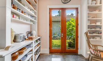 21848 Mt Highway 35, Bigfork, MT 59911