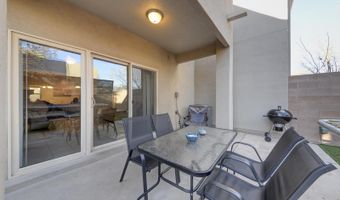 6908 Papaya St NE, Albuquerque, NM 87109