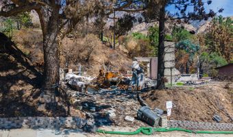 3354 Rubio Crest Dr, Altadena, CA 91001