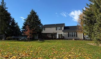 251 Kingston Dr, Aurora, OH 44202