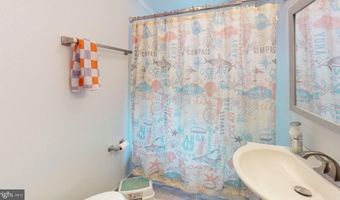239 HAMPSHIRE St, Bloomington, MD 21523