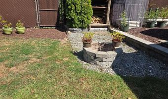 211 New Jersey Ave, Bergenfield, NJ 07621