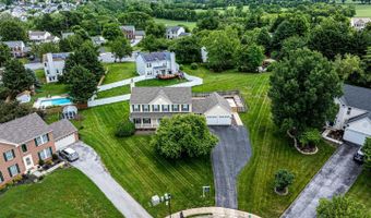 2 REDFERN Pl, Boonsboro, MD 21713