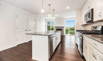 2719 Bristol Ridge Dr, Ann Arbor, MI 48105