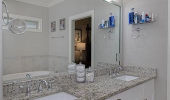 2209 N DONAHUE Dr, Auburn, AL 36830