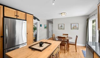 1486 Washington St, Bath, ME 04530