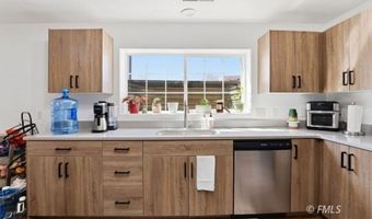 245 N Willow St, Colorado City, AZ 86021