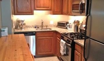 3000 SPOUT RUN Pkwy B604, Arlington, VA 22201